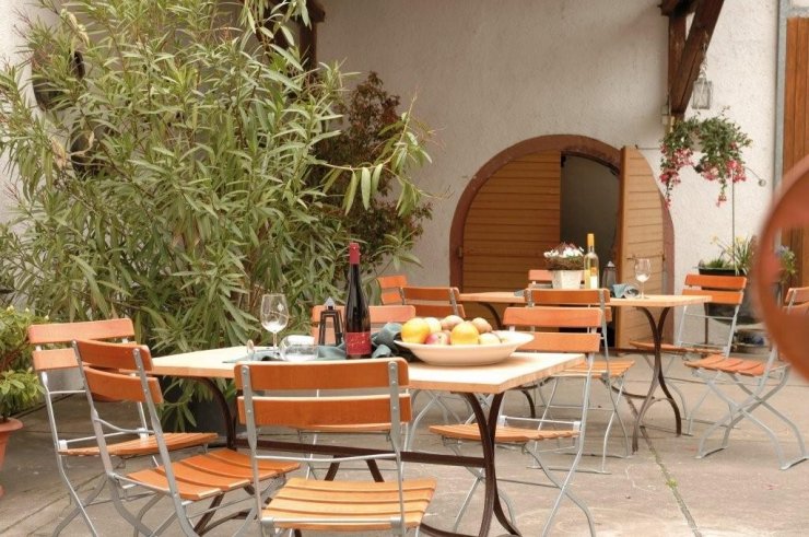 Restaurant012.jpg