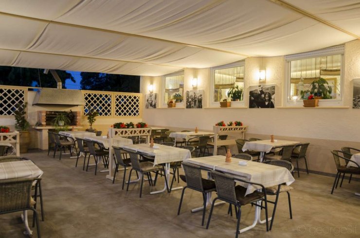 Ruwas Terrasse-1200.jpg